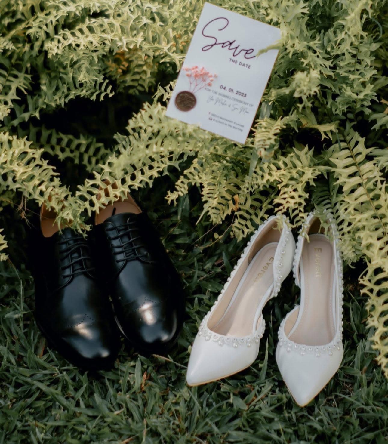Modern Garden Vows celebration moment 1